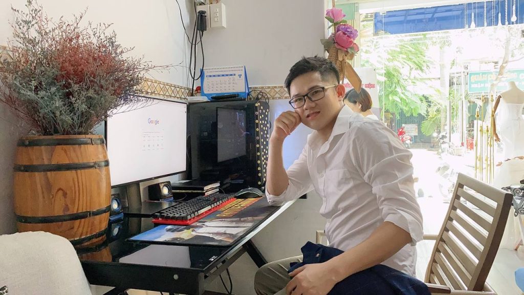 CEO Nguyễn Hữu Tuyên