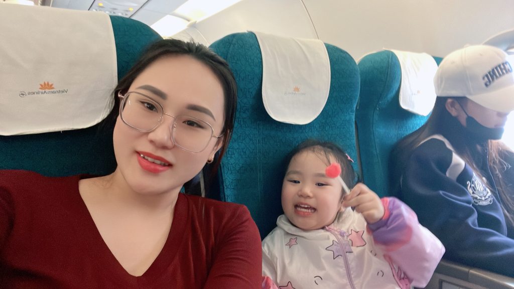 Tạ Kỳ Anh và con gái đáng yêu của Cô ấy.